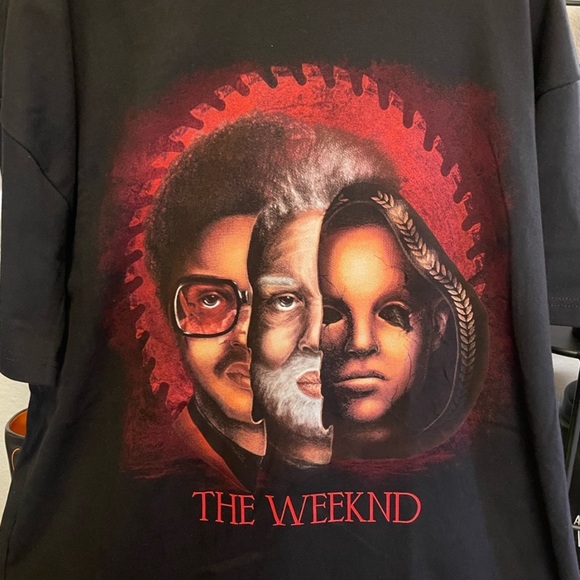 Universal Studios Halloween Horror Nights The Weekend Nightmare Trilogy Shirt 🔪 - Picture 2 of 3